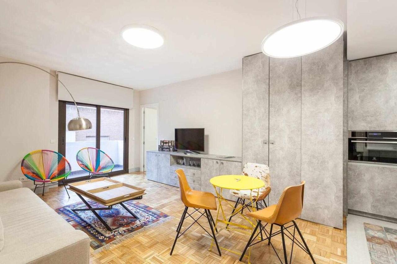 Апартаменты Apartamento Lujo Castellana Chamartin Мадрид Экстерьер фото